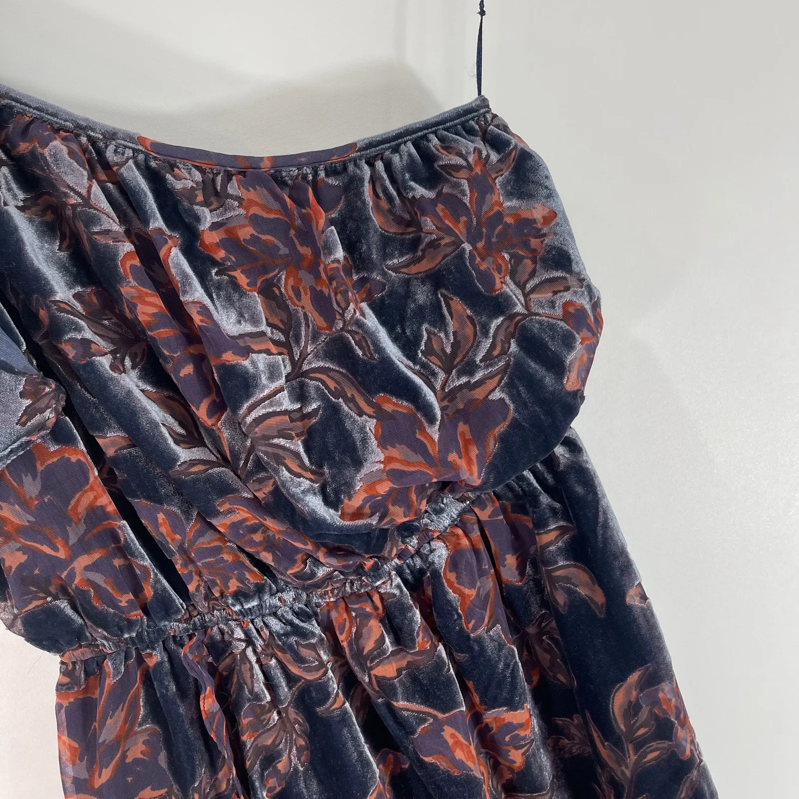 Adelyn Rae Angie Dress One Shoulder Velvet Floral Ruffle Small New With Tags - Image 9