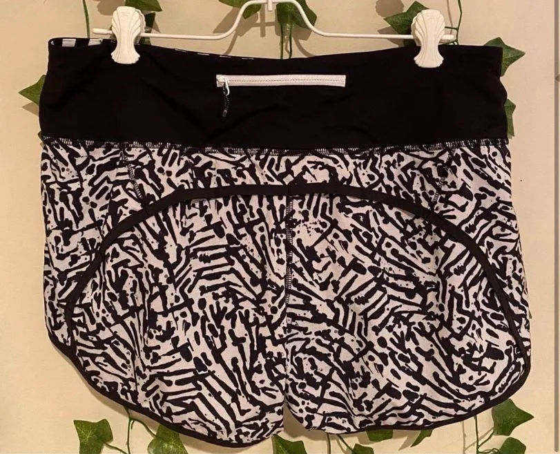 Lululemon Black & White Speed Shorts - Image 2