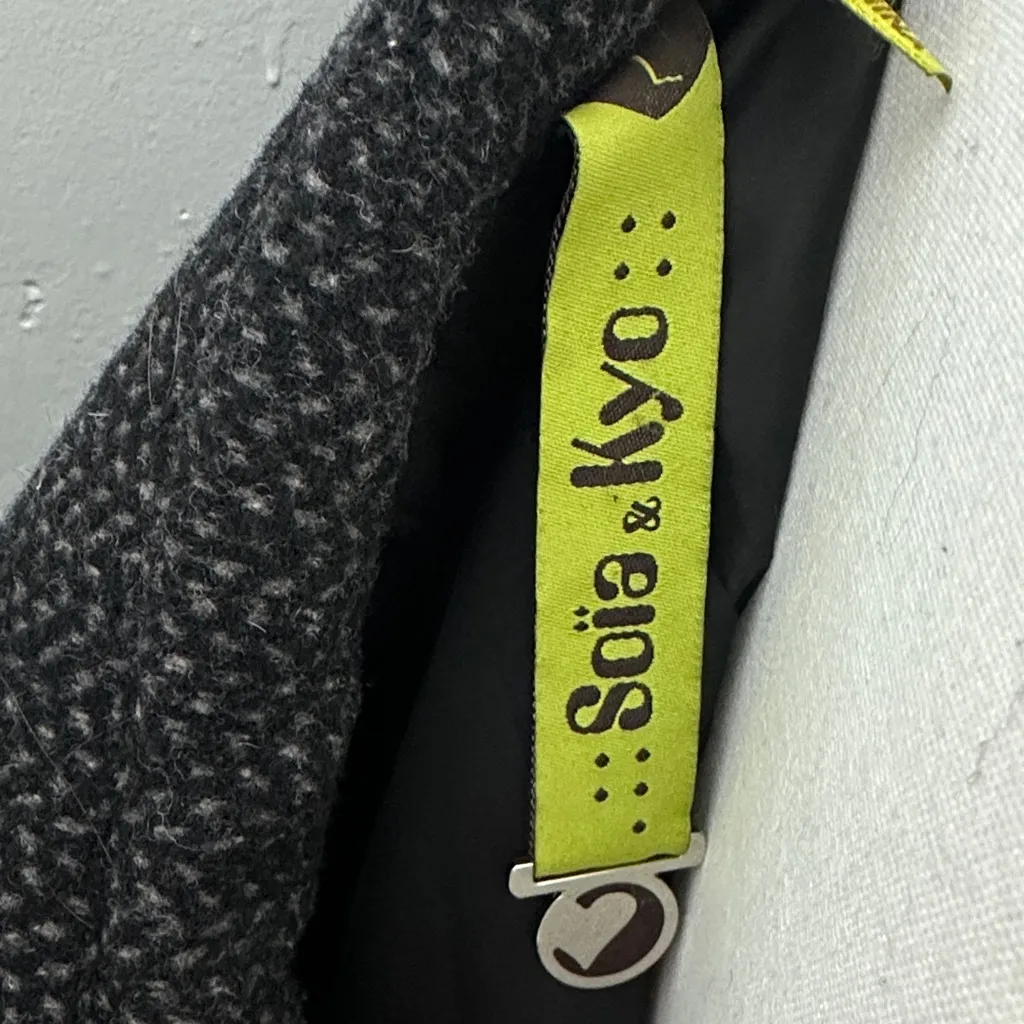 Soia & Kyo Tailored Wool Blend Coat | Timeless Winter Essential. - Image 2