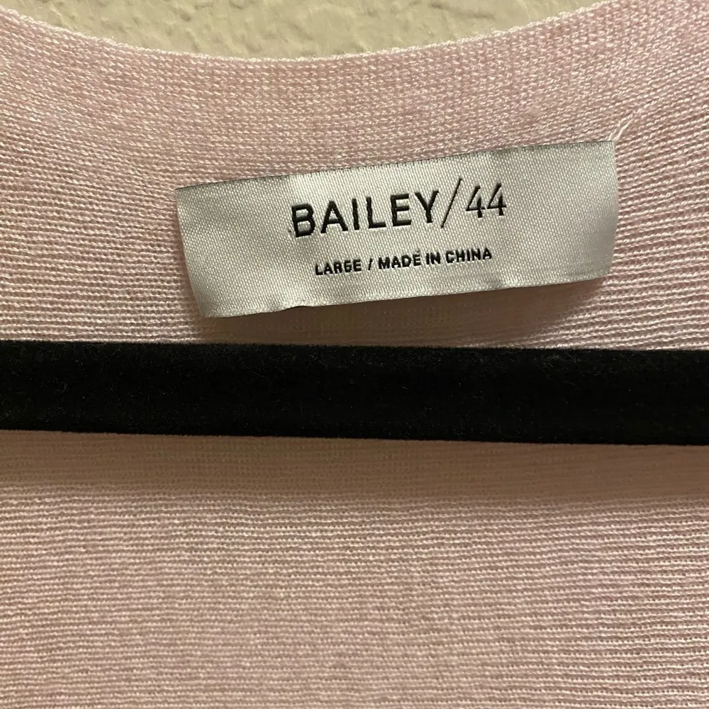 Bailey 44 Eye In The Sky Pink Faux Wrap Style Sweater Size L - Image 7