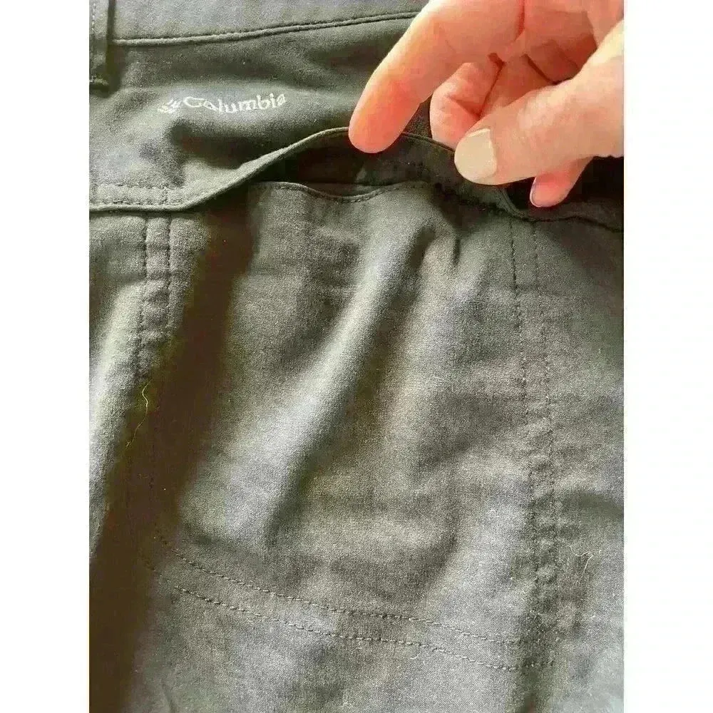 Columbia Omni-Shield Advanced Repellency Women's Black Shorts, 4 - Image 3