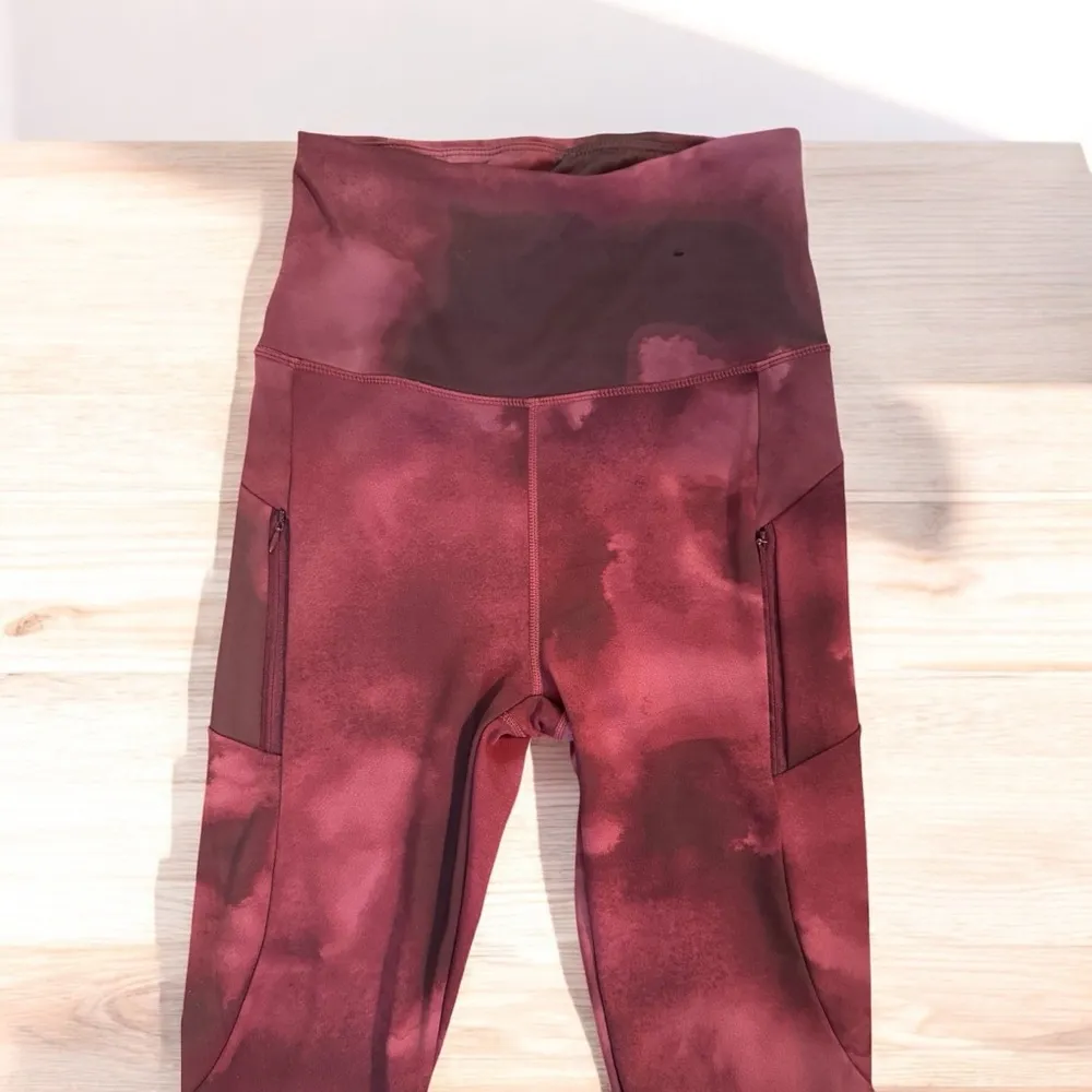 Kay Unger Red Leggings High Waist Dynamic Design - Image 3