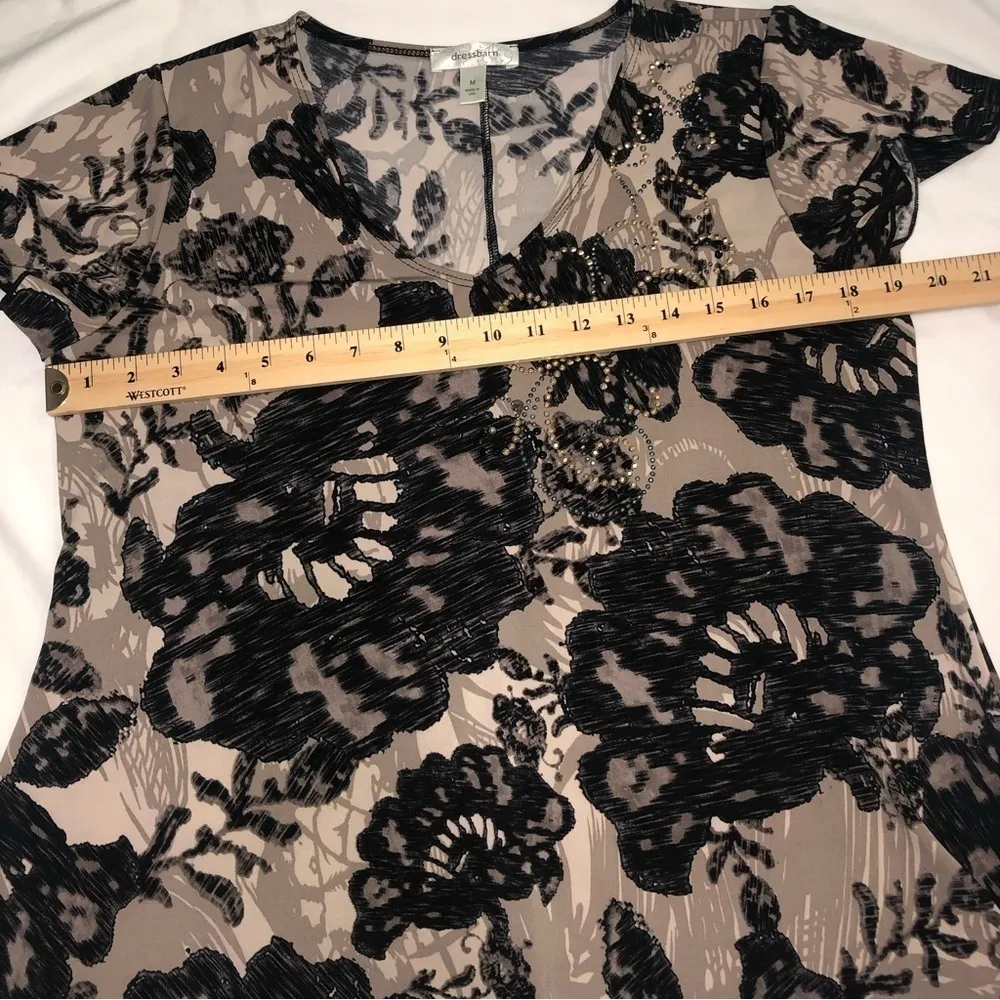 Dressbarn Stretch Knit Flutter Sleeve Scarf Hem Top Shirt M Neutral Metallic - Image 4