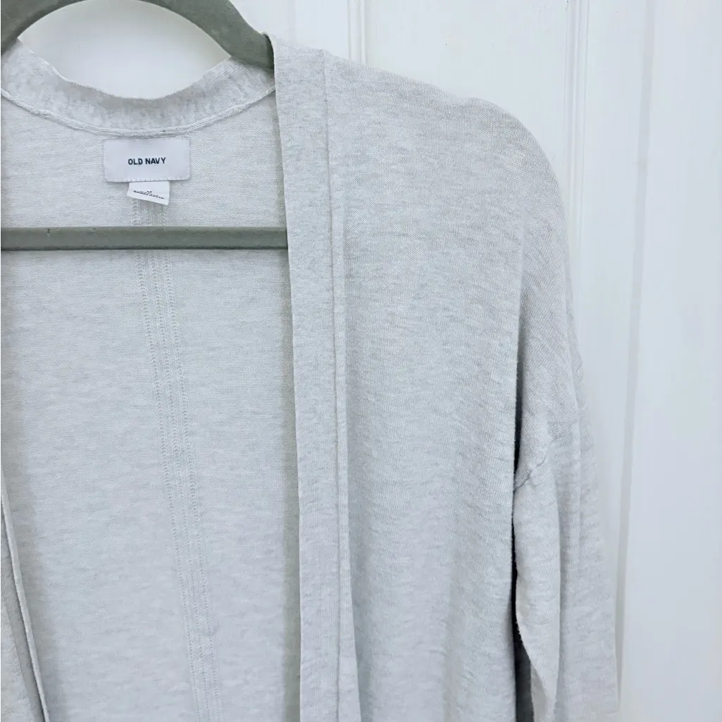 Old Navy Long Length Light Weight Open Front Cardigan in Light Grey - Image 4