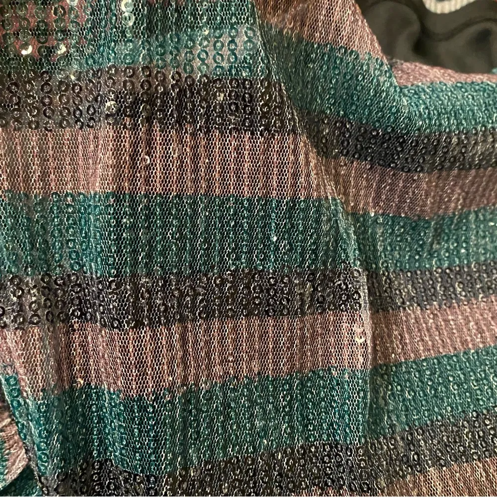 Wild Fable Cropped Sequin Tank Top Size XS - Image 2