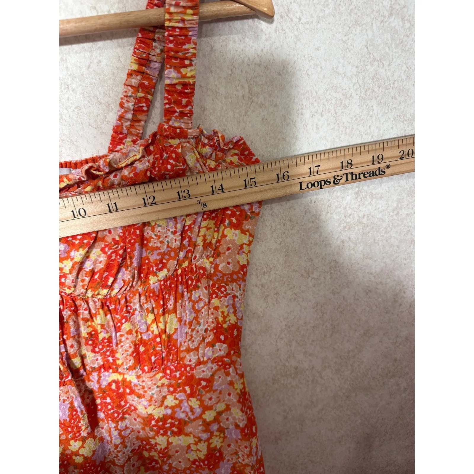 ASTR The Label Elsie Midi Dress Orange‎ Floral Print Tie Front Slit Size Medium Orange - Image 4