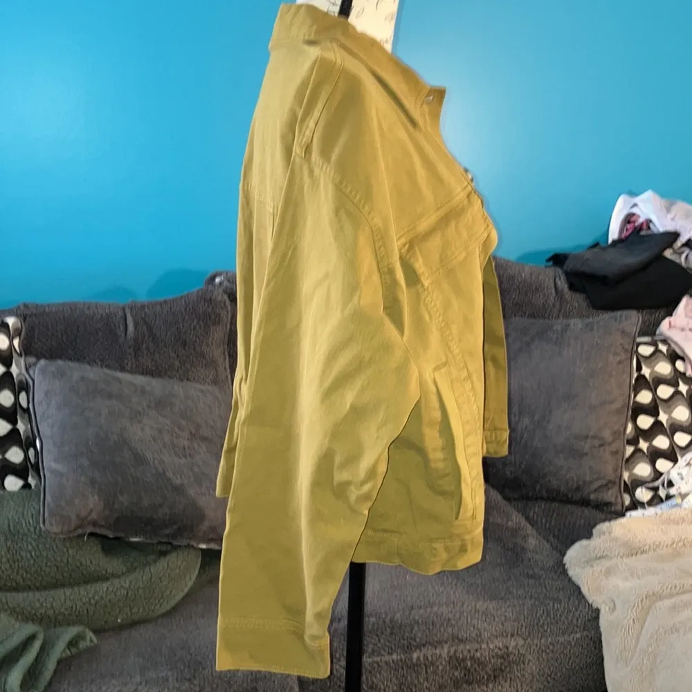 NWT Ava & Viv Denim Jacket, 1X - Image 5