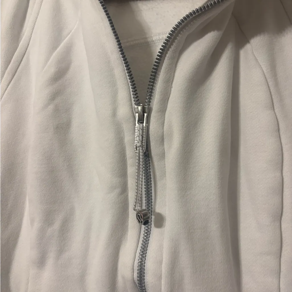 White Full Zip Scuba Size 6 - Image 3