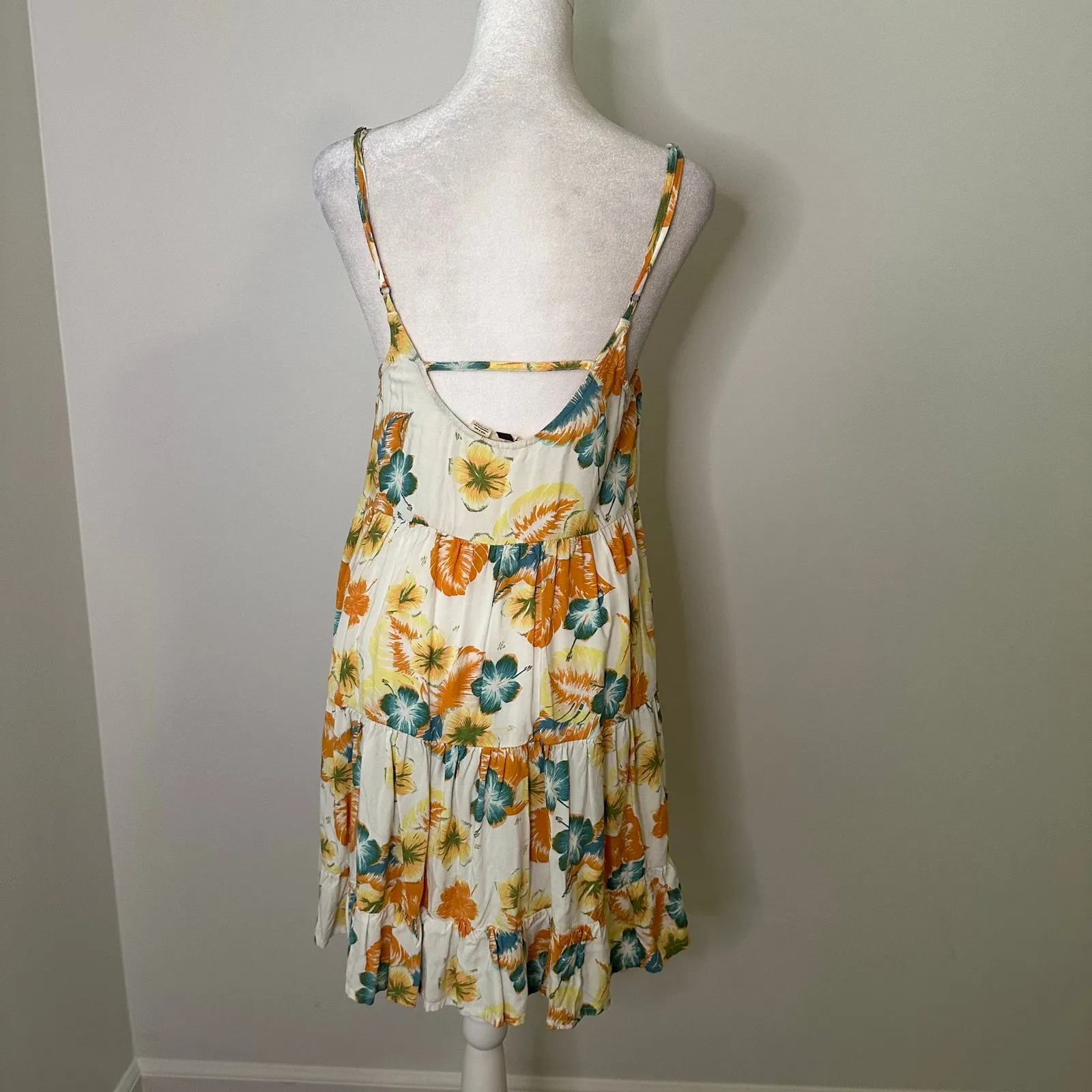 Roxy white, yellow, orange & blue floral sleeveless mini sun dress size S - Image 5