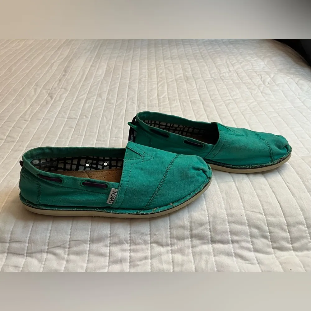 Toms teal green loafers - Image 4