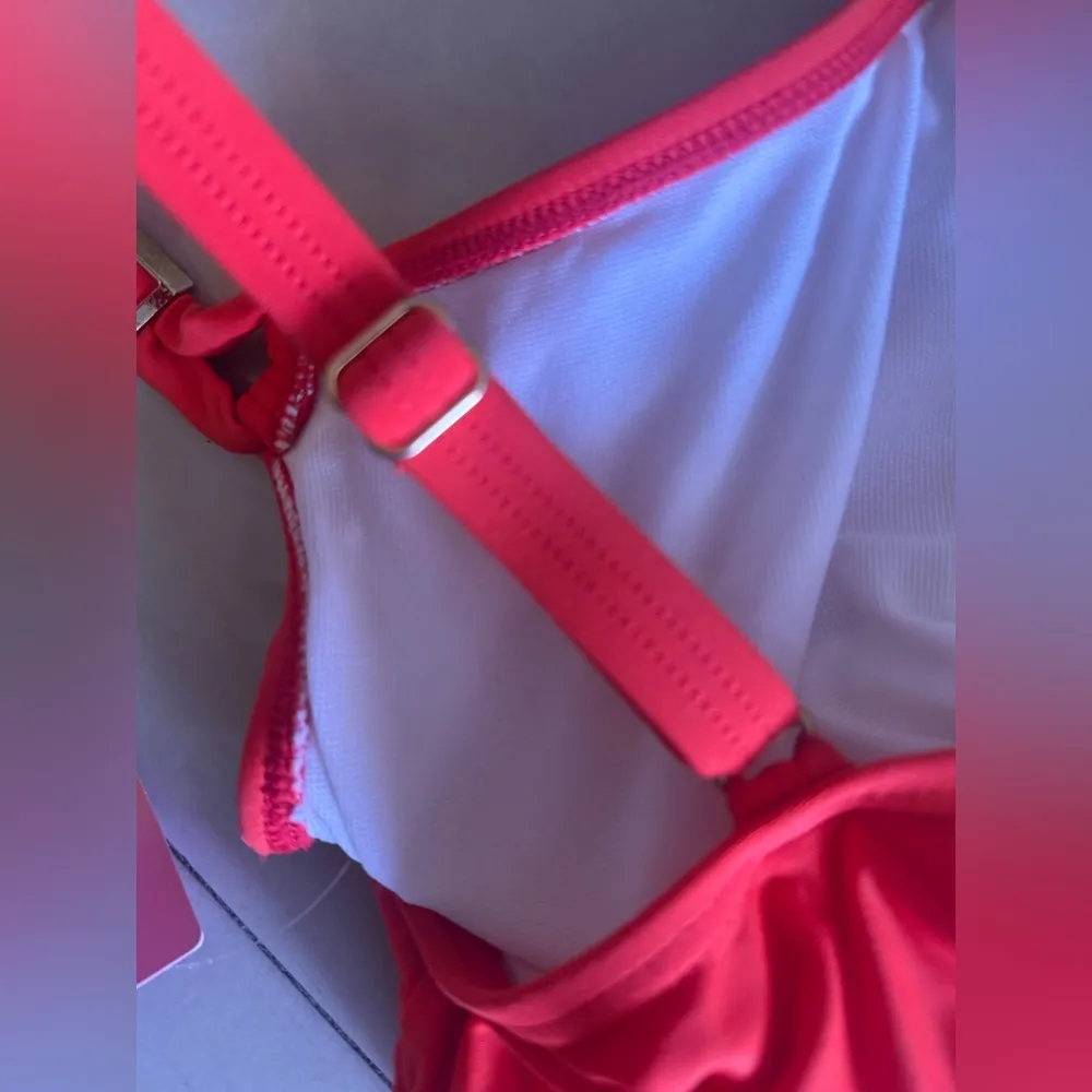 MAIDENFORM red Tankini Swim Top Size 38C summer pool cruise - Image 6