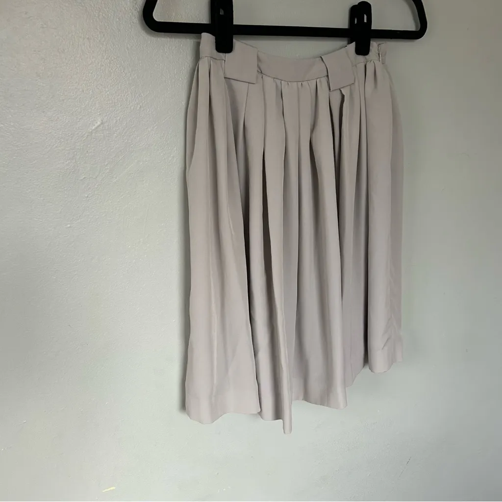 Elegant Gray Women's Skirt Size 4 - Image 2