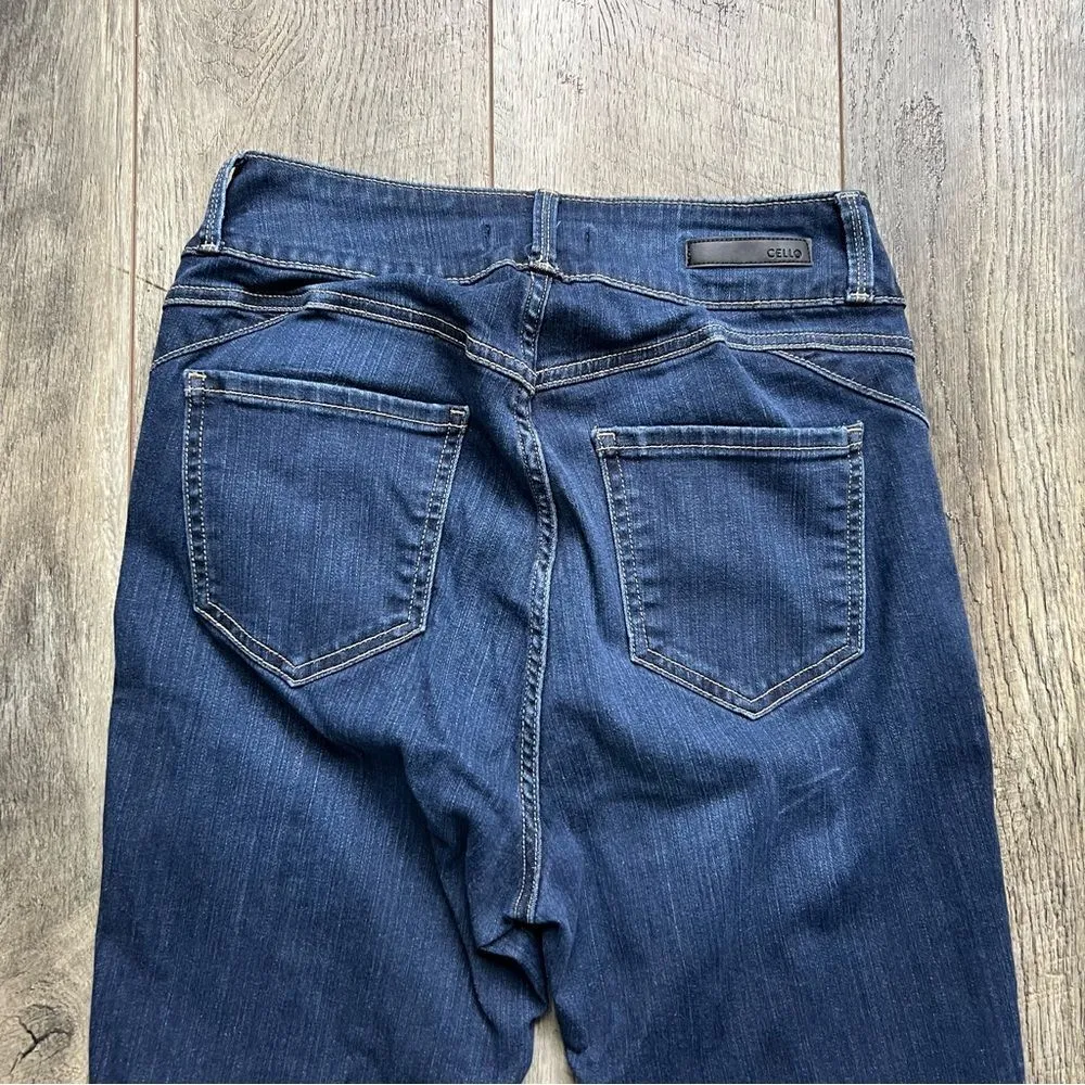 Cello High Rise Skinny Jeans Frayed Hem Lightly Distressed Size 9 Dark Blue - Image 7