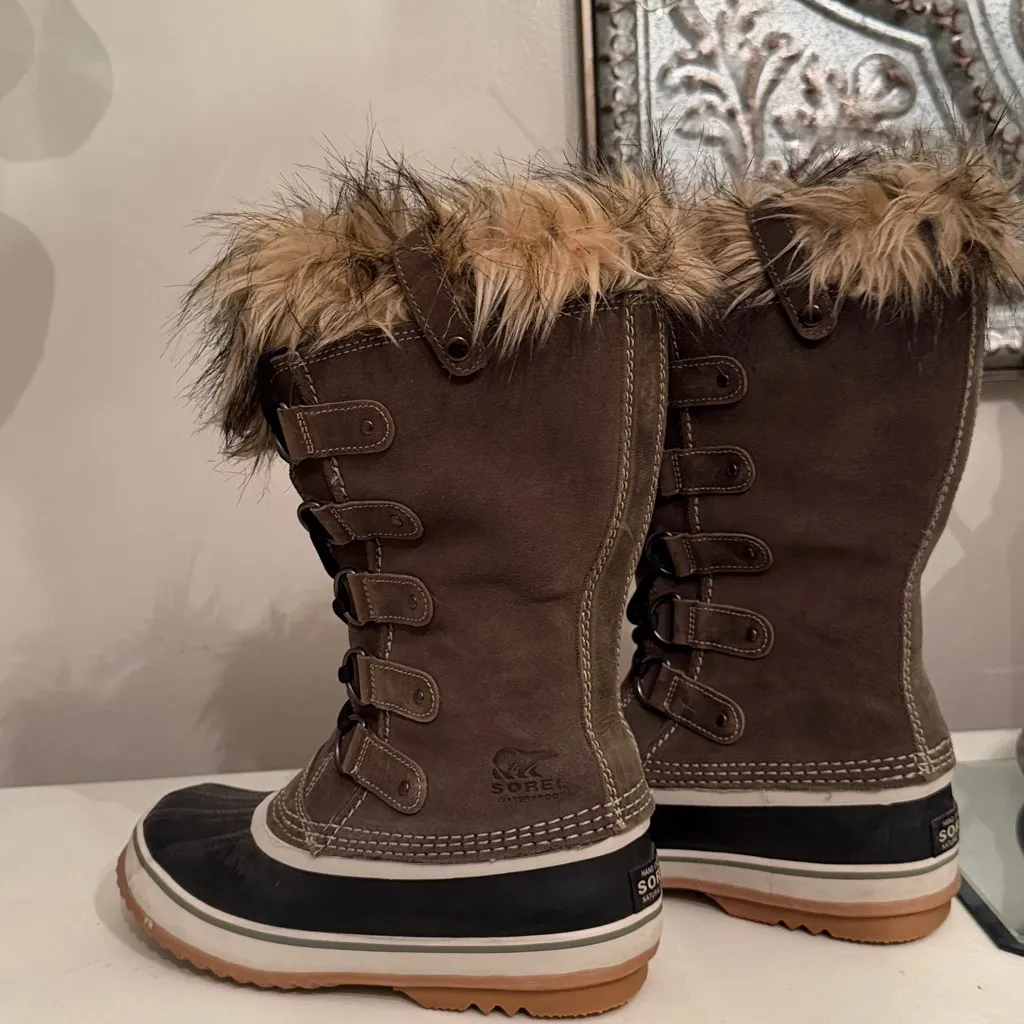Sorel Joan Of Arctic Waterproof Boots winter snow size 8 leather - Image 4