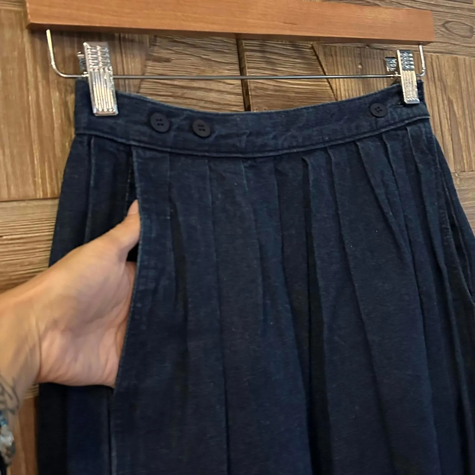 Vintage Calvin Klein Womens Pleated Denim Midi Skirt Size 6 Y2K - Image 2