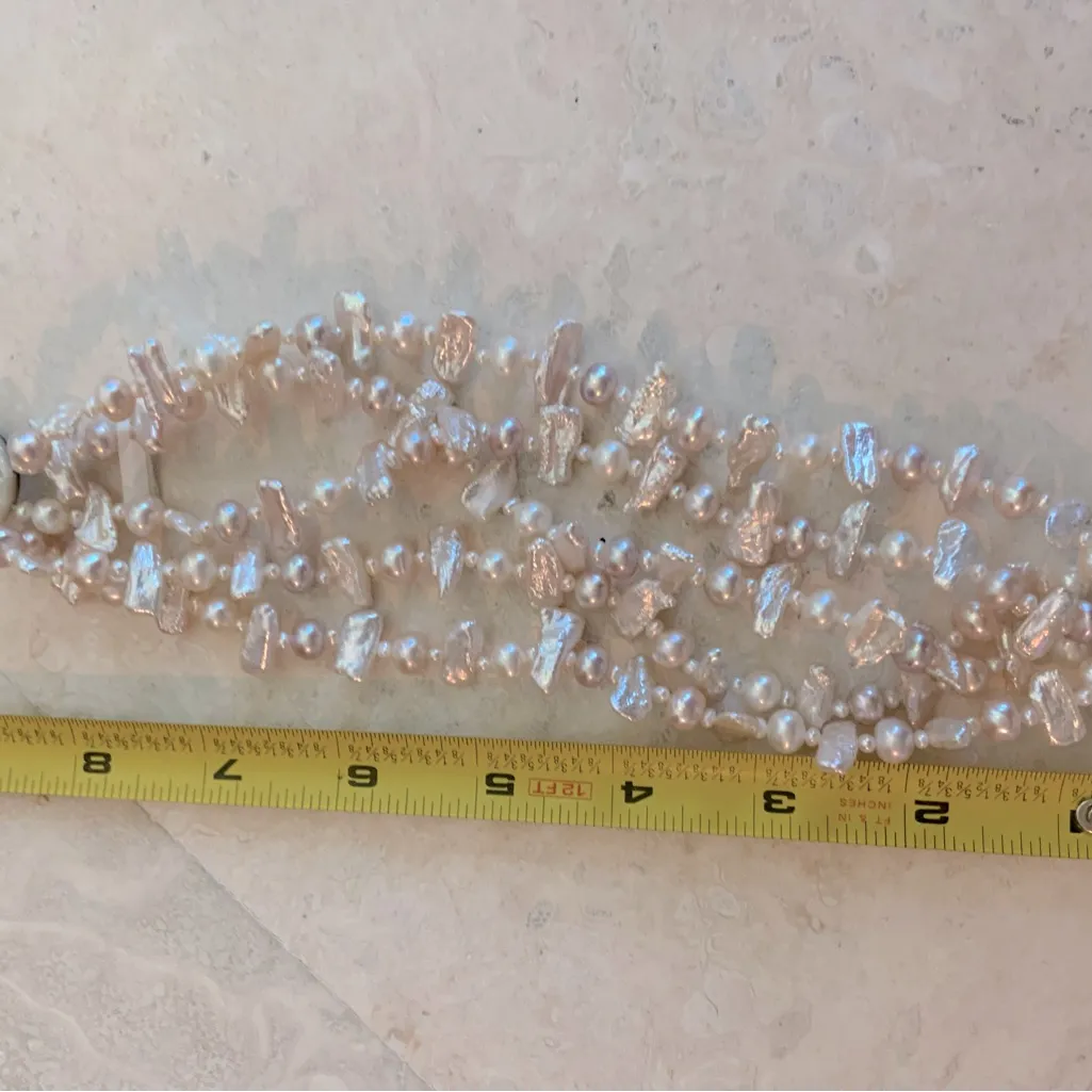 Stylish Freshwater Biwa & Round & Oval Pearl Bracelet White - Image 3