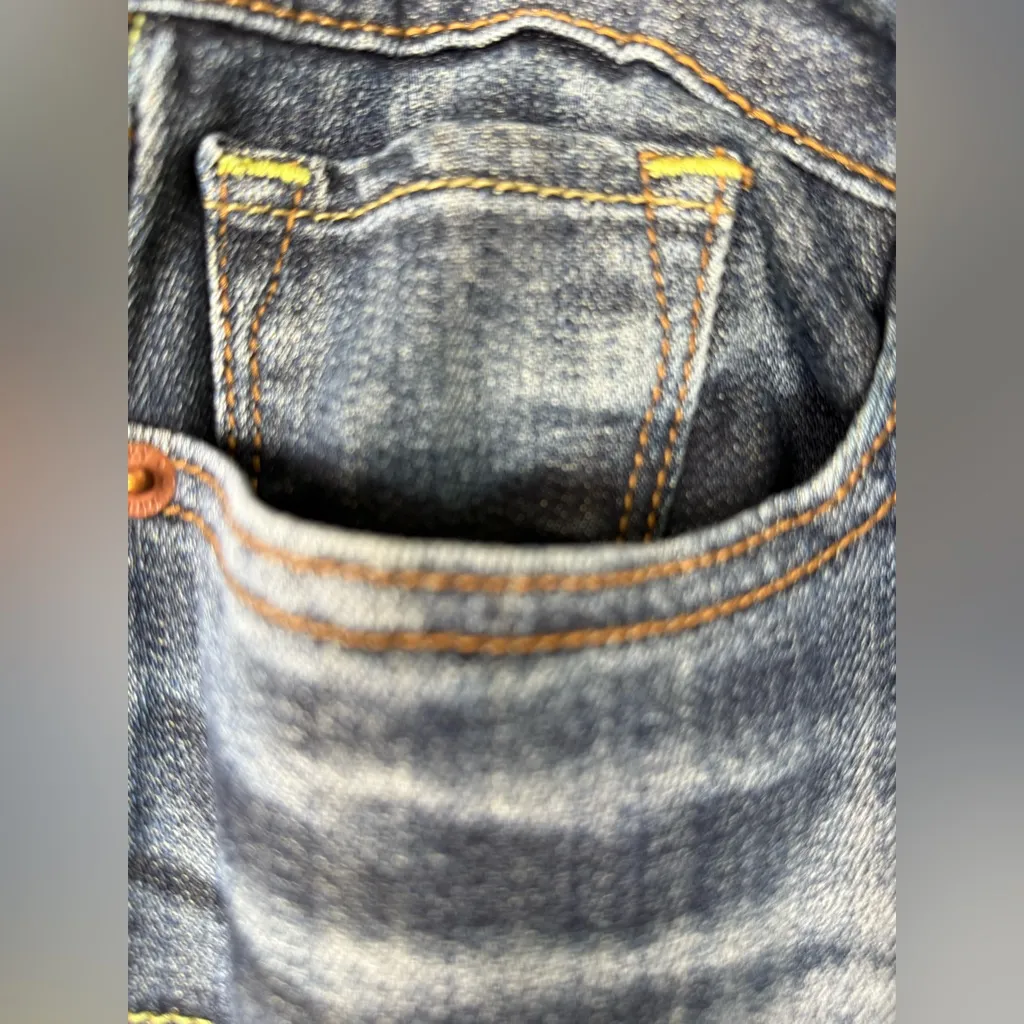 Lucky Brand Men's Dark Blue Bootcut Jeans - Image 4