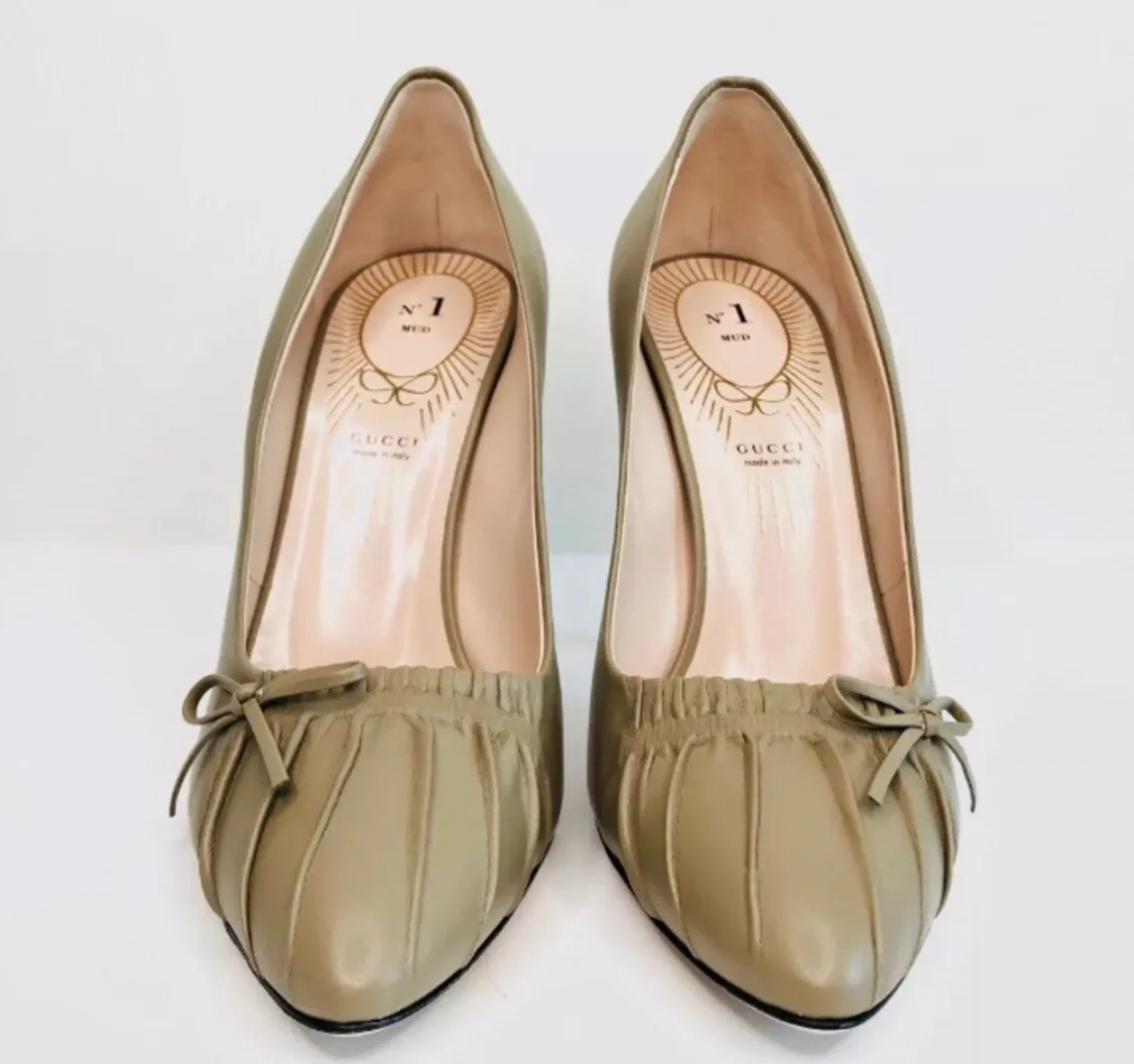 Charlotte Mud Taupe Pumps - Image 2