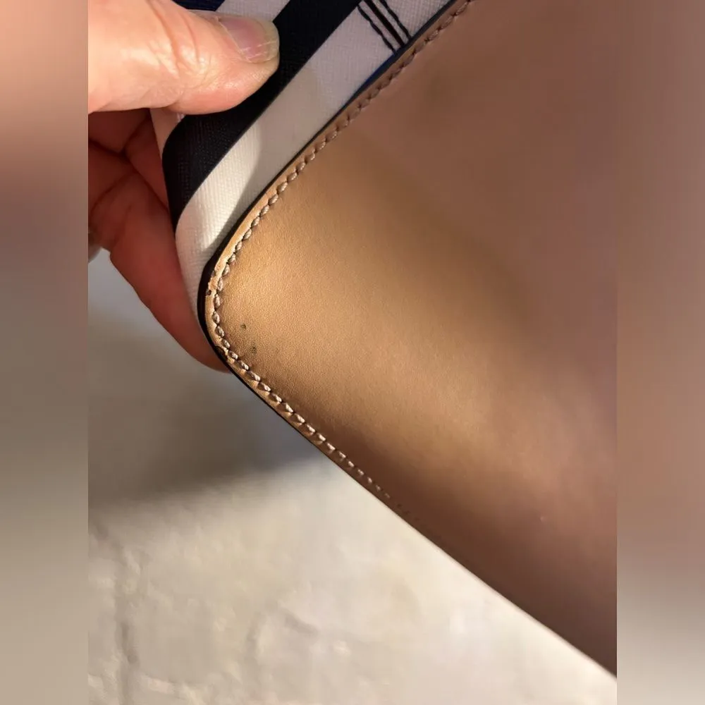 KATE SPADE Eden Street Margareta Stripe Saffiano Leather XL tote- gorgeous bag - Image 5