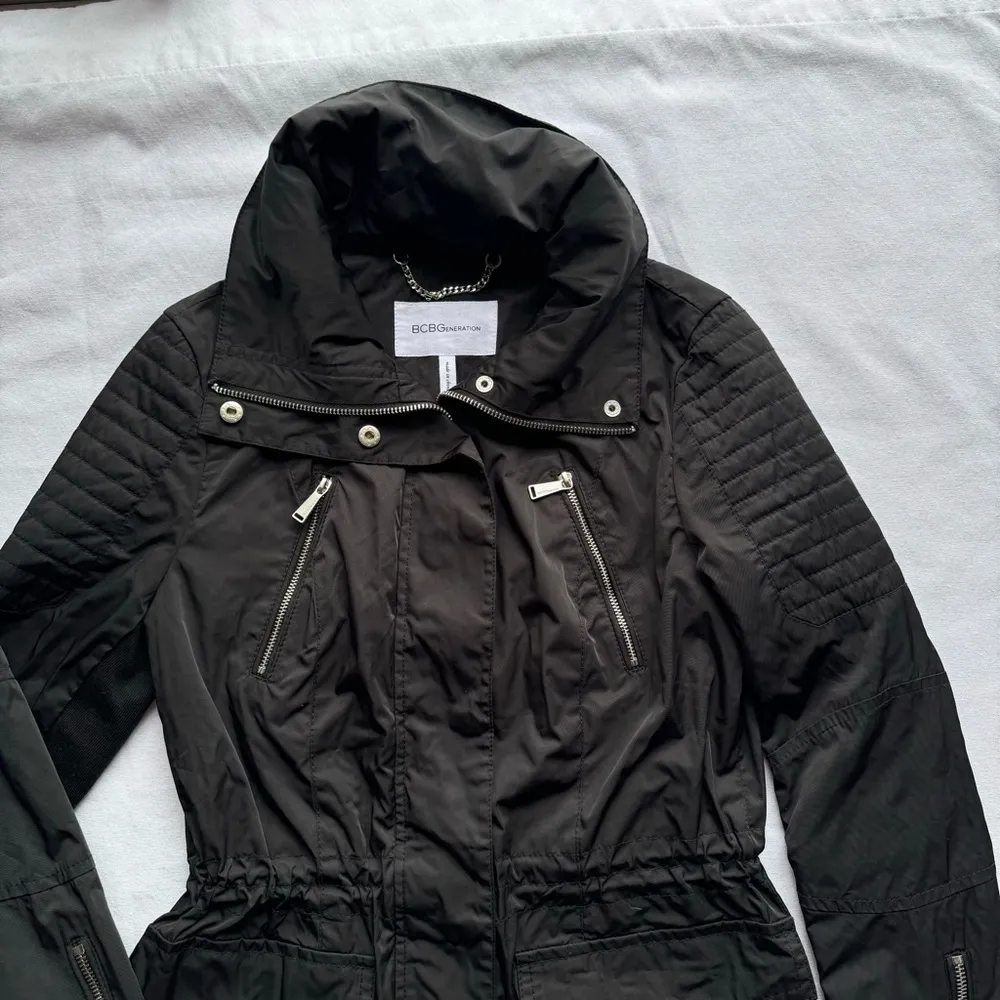 BCBGeneration Black Nylon Zipper Detail Moto Jacket Biker Streetwear Motorcycle - Image 3