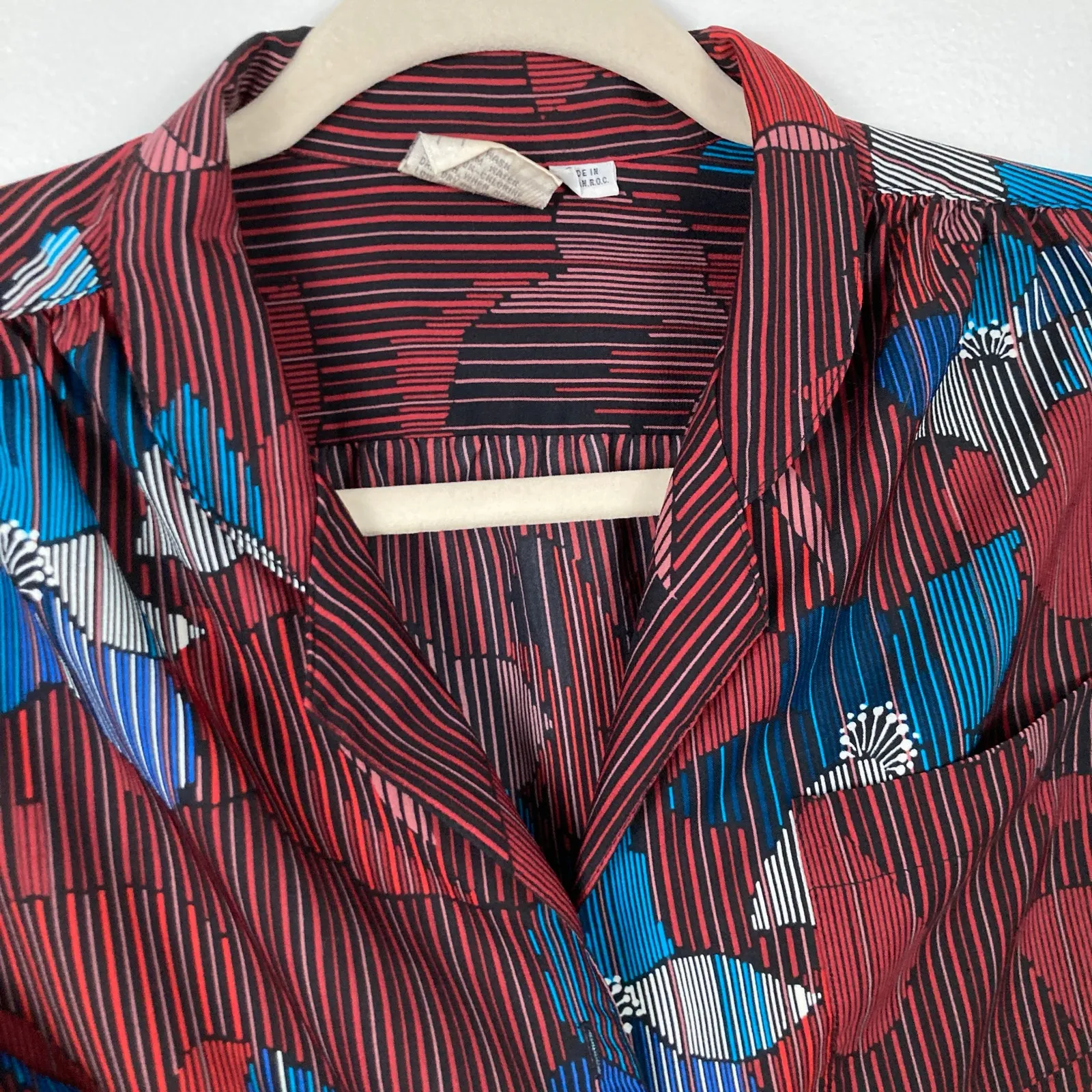 VTG 80s Maroon Abstract Floral Stripe Blouse Womens M Indie Eclectic Secretary Red Size M - Image 3