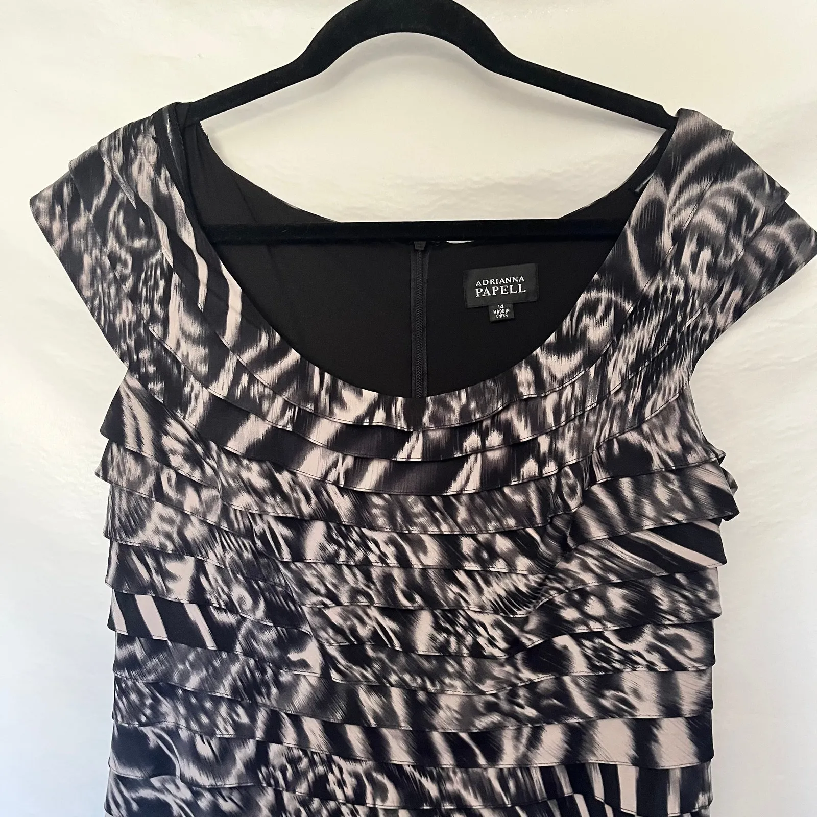Adrianna Papell Ruffle Sheath Dress Sz 14 Tiered Abstract Glam Art Deco Cocktail - Image 13