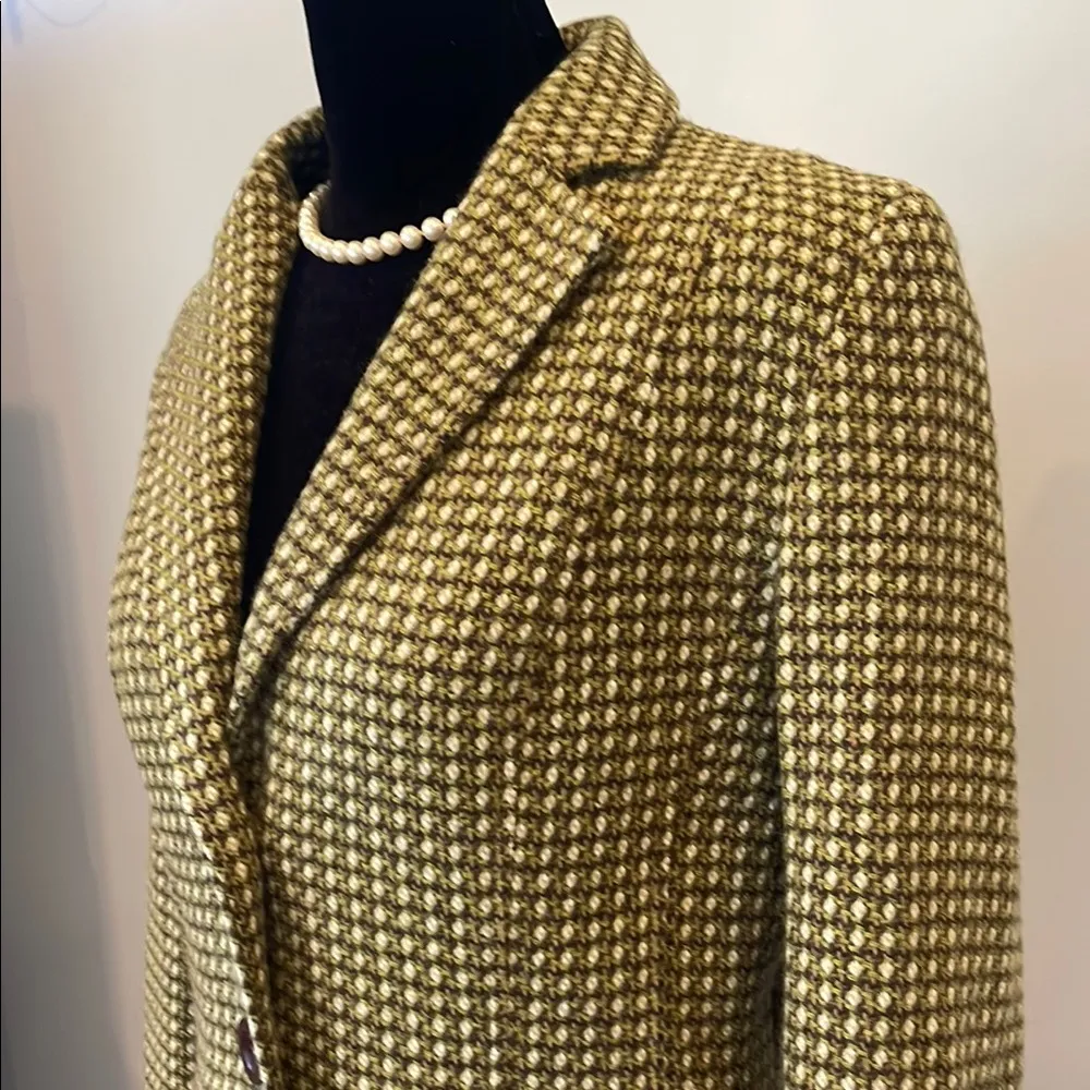 Stylish Liz Claiborne  Blazer - Green and Brown size 6 like new - Image 2