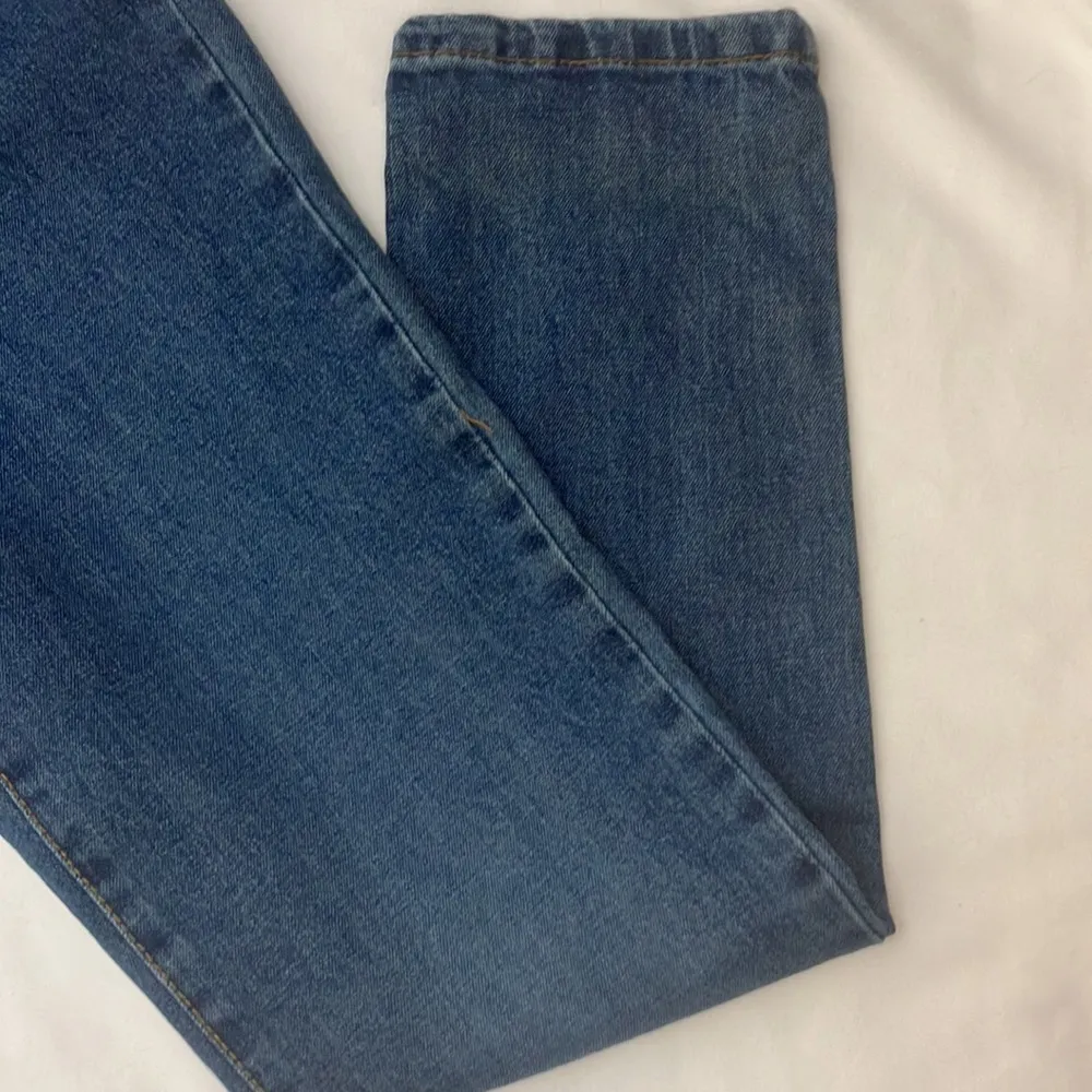 Cotton On stretch Mom jeans woman’s size 2 - Image 3