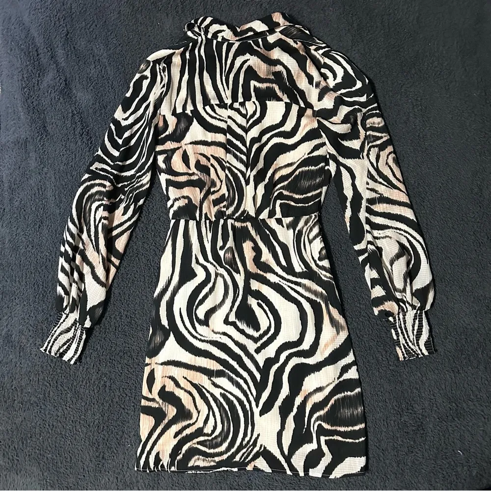 Anthropologie Black White Zebra Print Mini Dress Faux Wrap Balloon Sleeve - Image 6