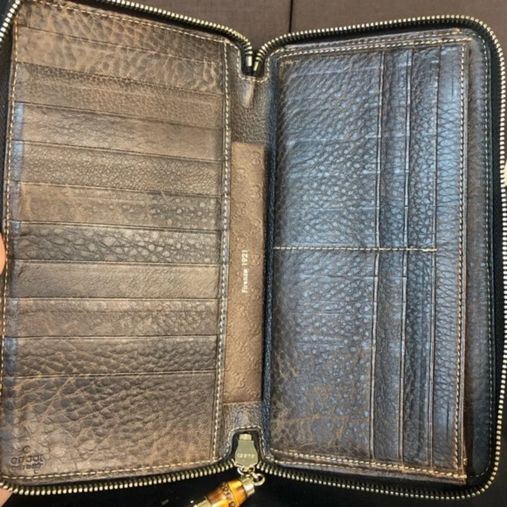 GUCCI Bamboo Zipper Pull GG Web Canvas and Leather Continental Wallet and Clutch - Image 3