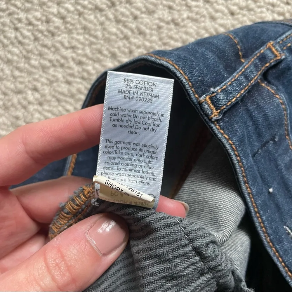 Bullhead “Skinniest” Dark Denim Mid Low Rise Skinny Jean Size 5 Blue - Image 5