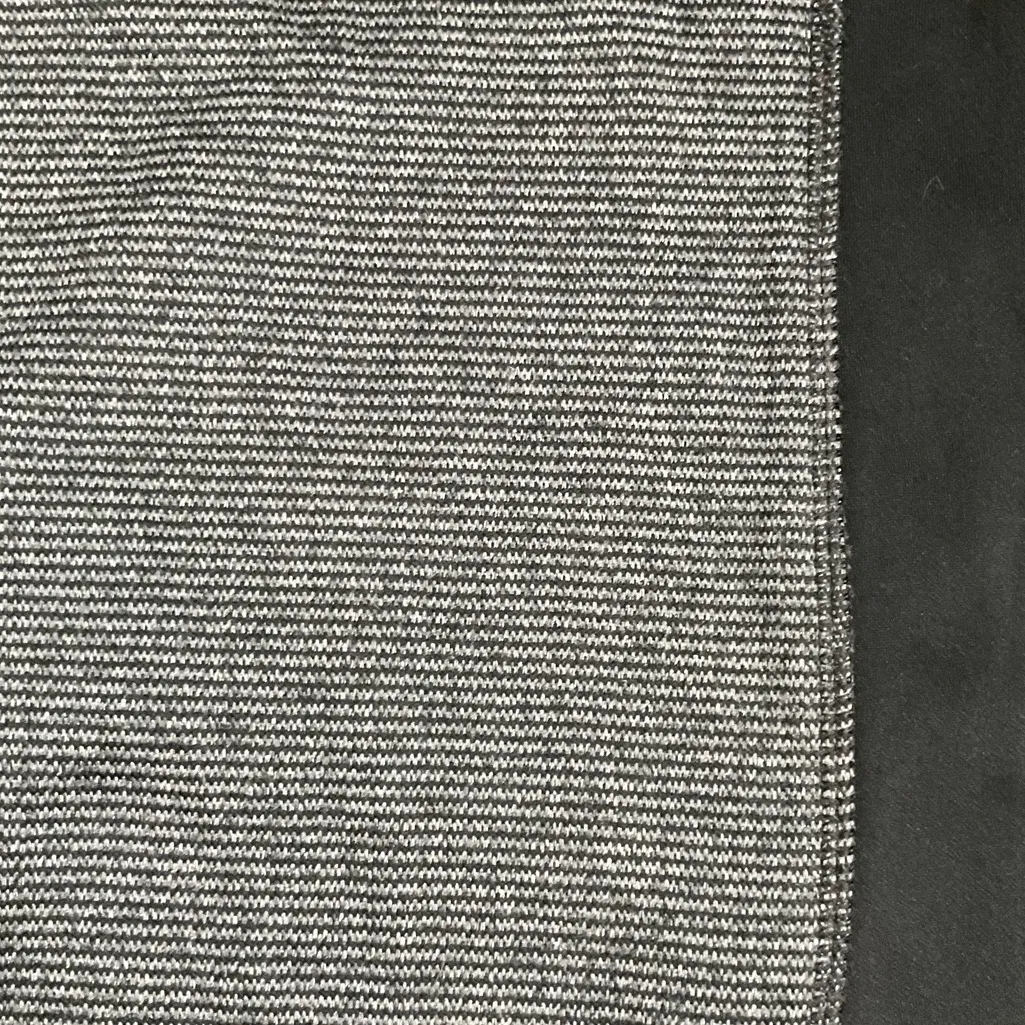 Columbia Women’s Black & Gray Long Sleeve 1/2 Zip Pullover Jacket Size Medium - Image 4