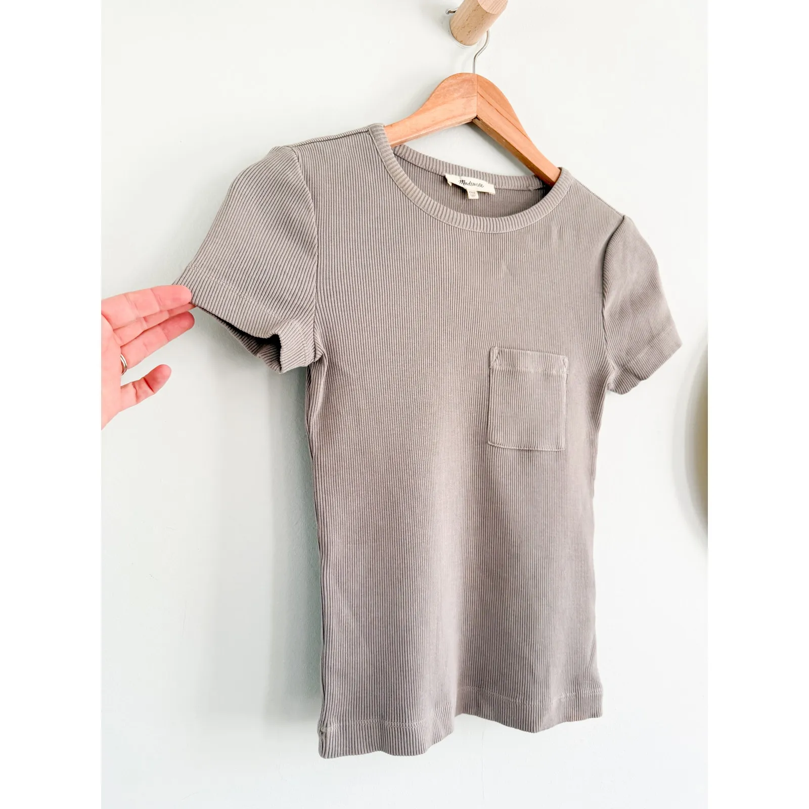 Madewell | NWT Garment-Dyed Ribbed Crewneck Pocket Tee Burnished Grey | XXS - Image 4