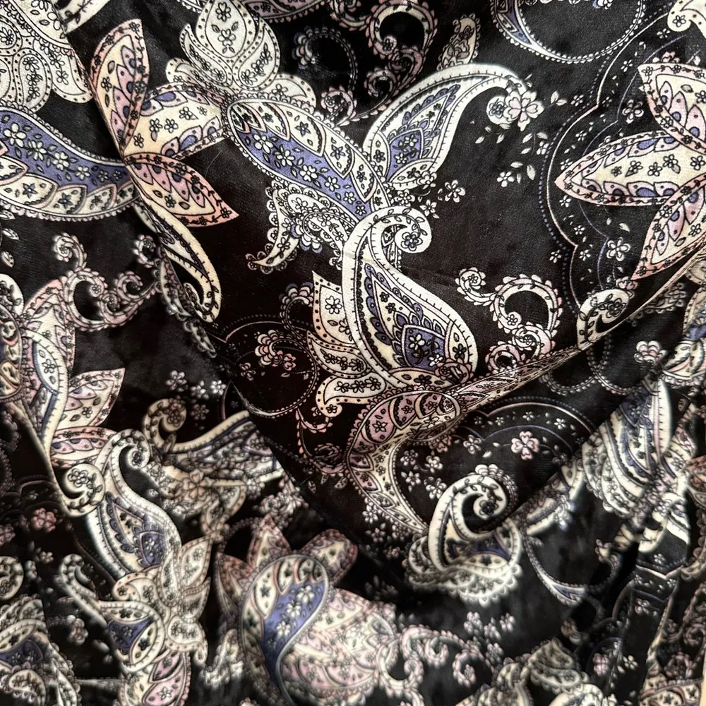 LAUNDRY by SHELLI SEGAL Ruched Paisley Midi Dress, Cowl Neck, Velvet, Sleeveless - Image 4