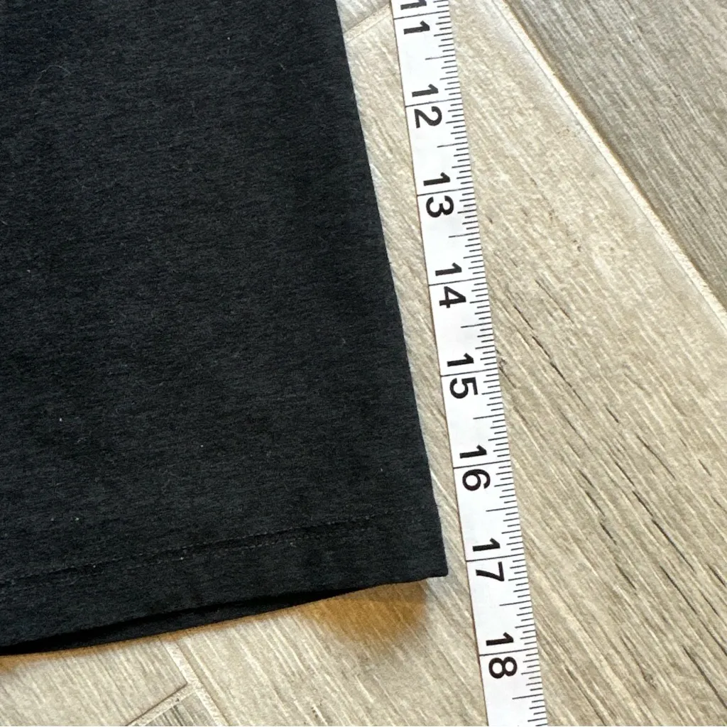 Beyond Yoga Spacedye High Waisted Biker Shorts Dark Heathered Gray Size Small - Image 6