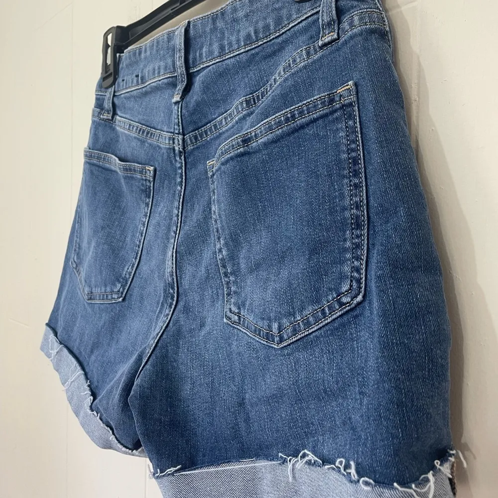 Gap Denim High Rise 4” Curvy Cut Off Jean Short ~ Button Fly ~ Size 4/27R - Image 7