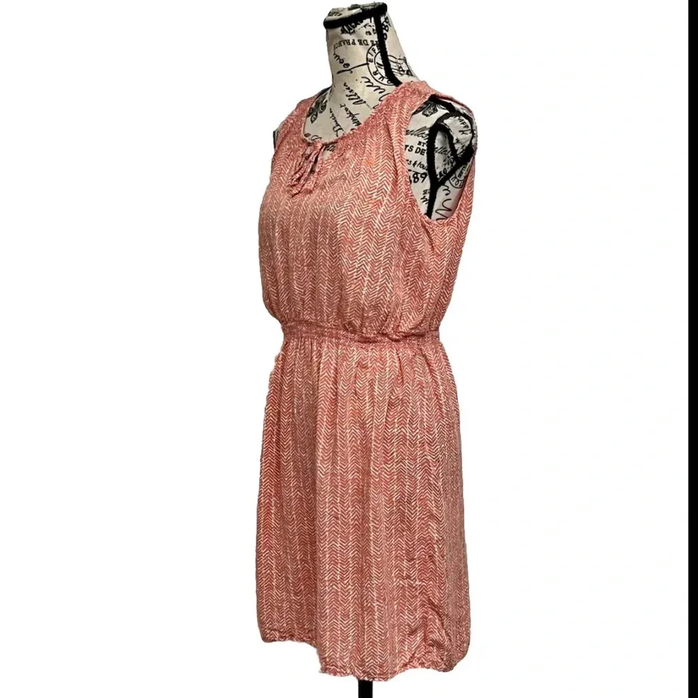 Ann Taylor LOFT Coral Chevron Blouson Mini Dress Size M Semi Sheer Beachy Boho - Image 3