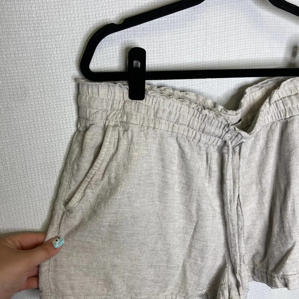 LOFT‎ | Cream Colored Shorts Linen Blend XL - Image 2