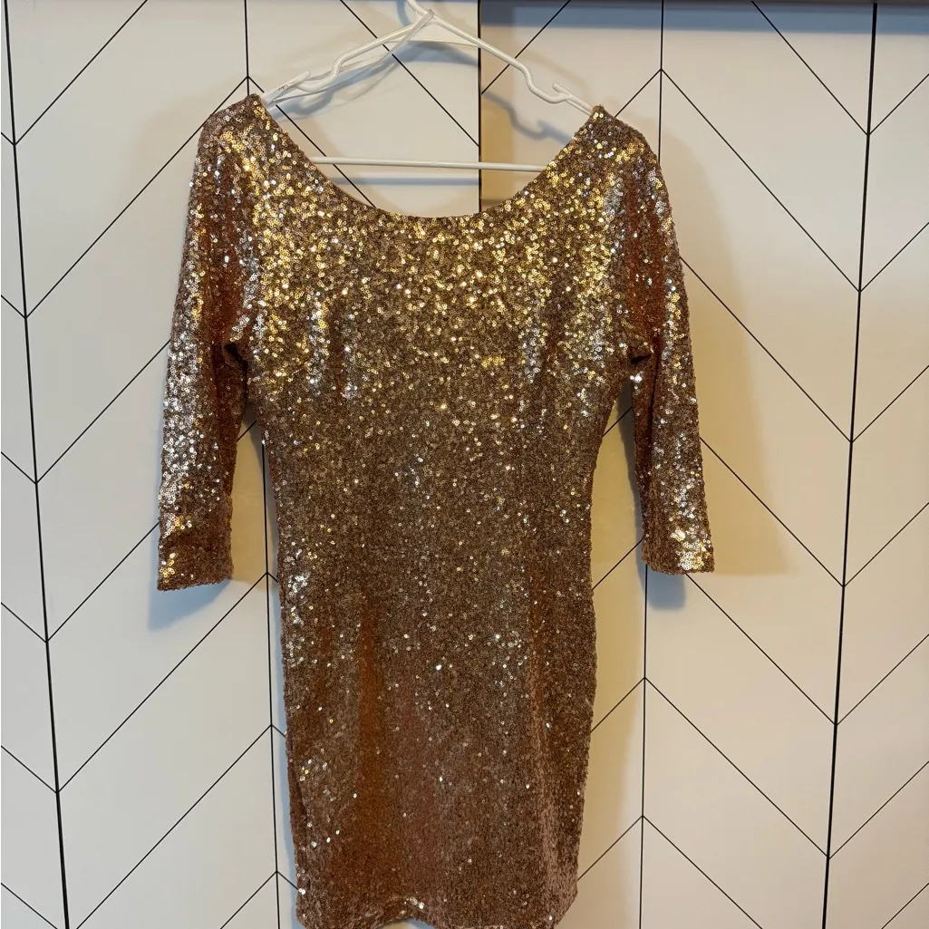 Lulus Women’s Medium Gold Sequin 3/4 Sleeve Bodycon Mini Dress Cocktail Party - Image 2