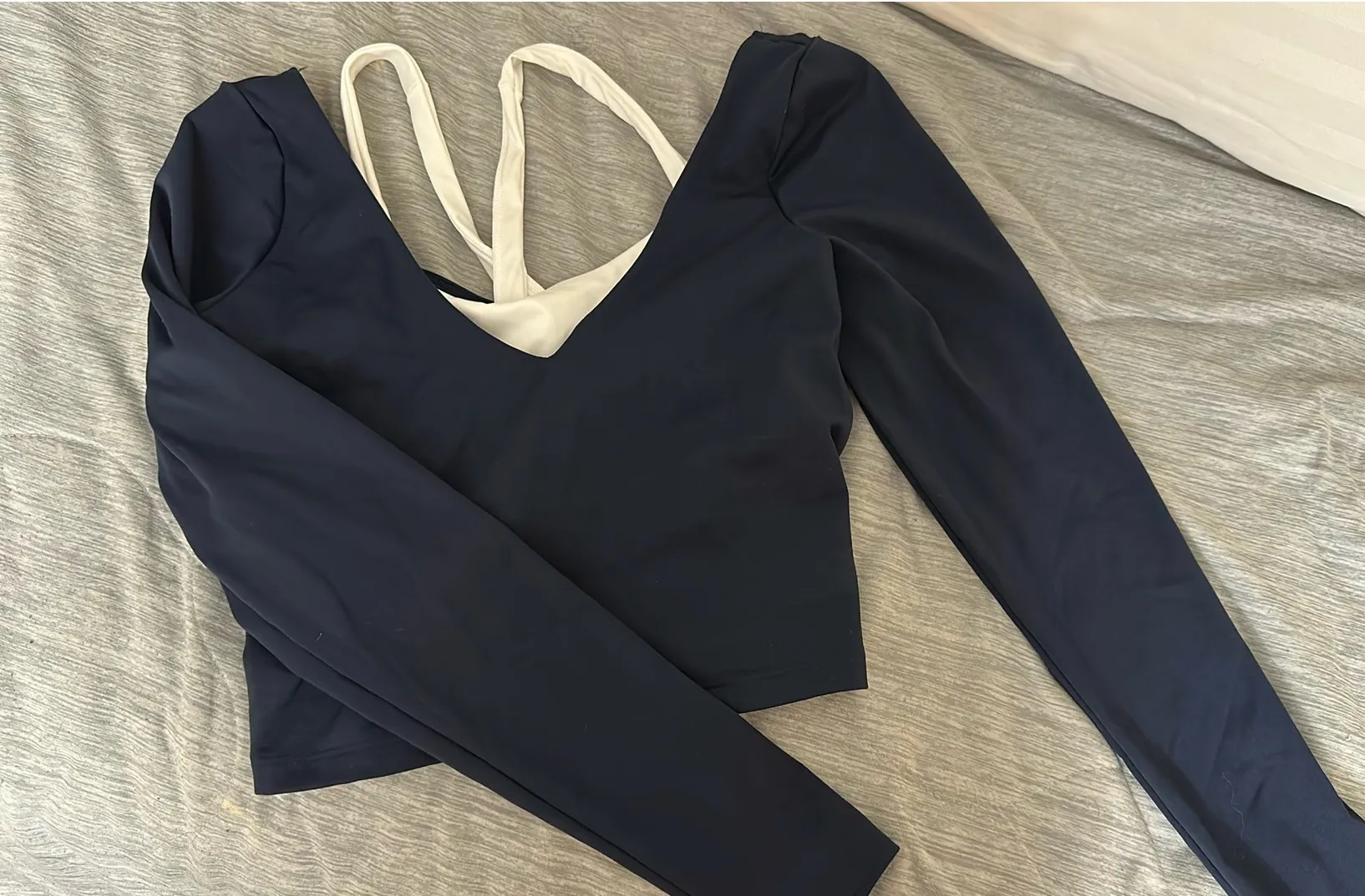 Gilly Hicks Top - Image 2