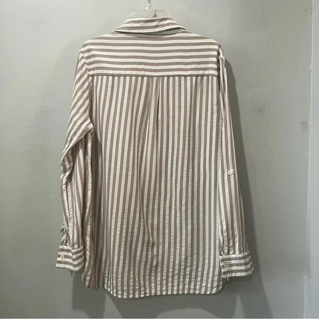 Flawless Women’s Button Down Tan and Cream Striped Shirt Size Large - Image 6