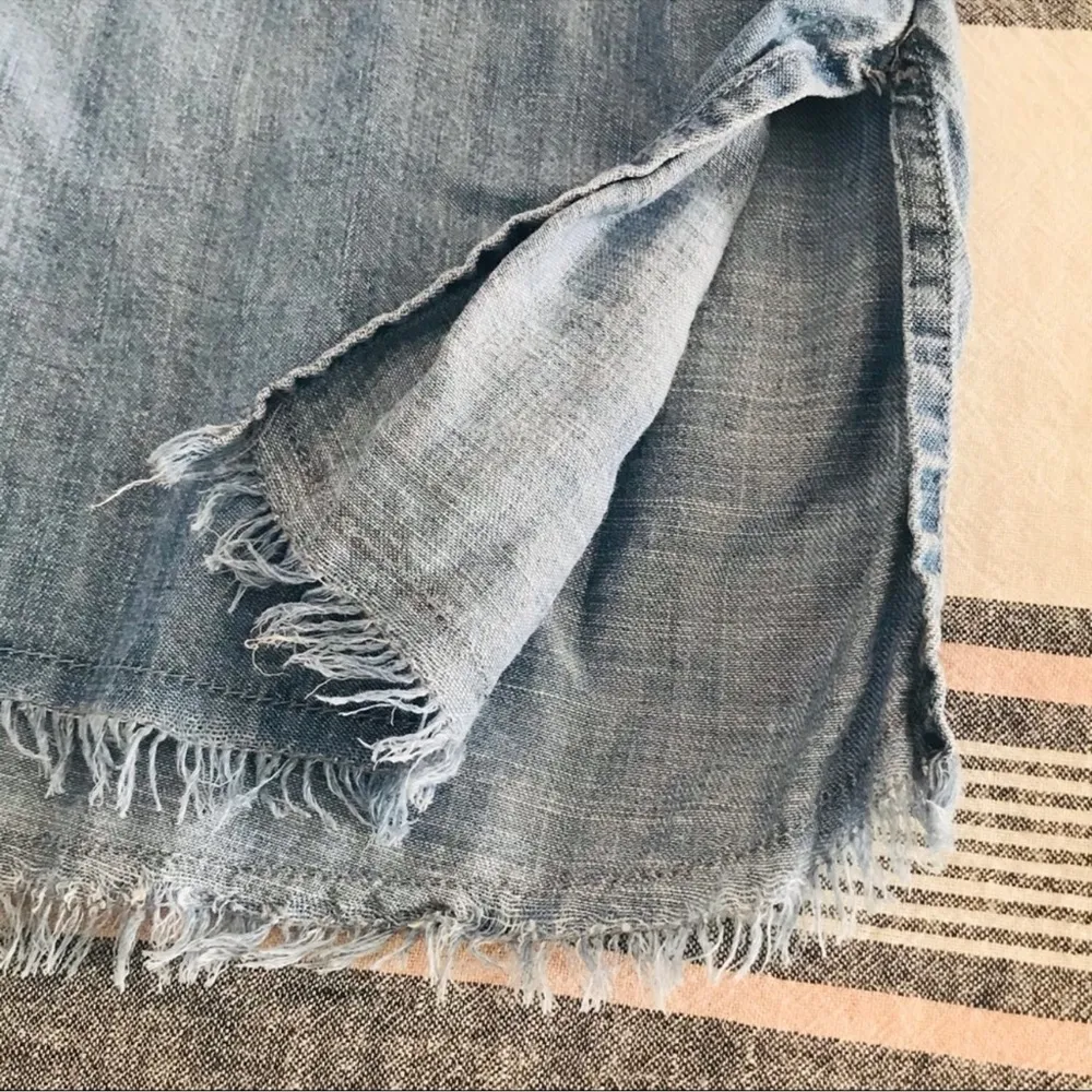 RAILS Linen Blend Denim Lightweight Blouse Size Medium - Image 10