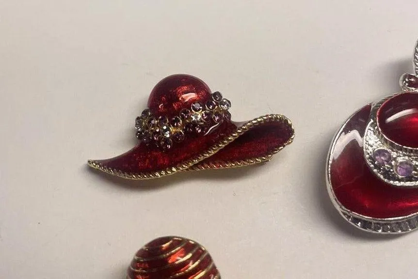 Lot Of 3 Brooch Pins Vintage - Image 8