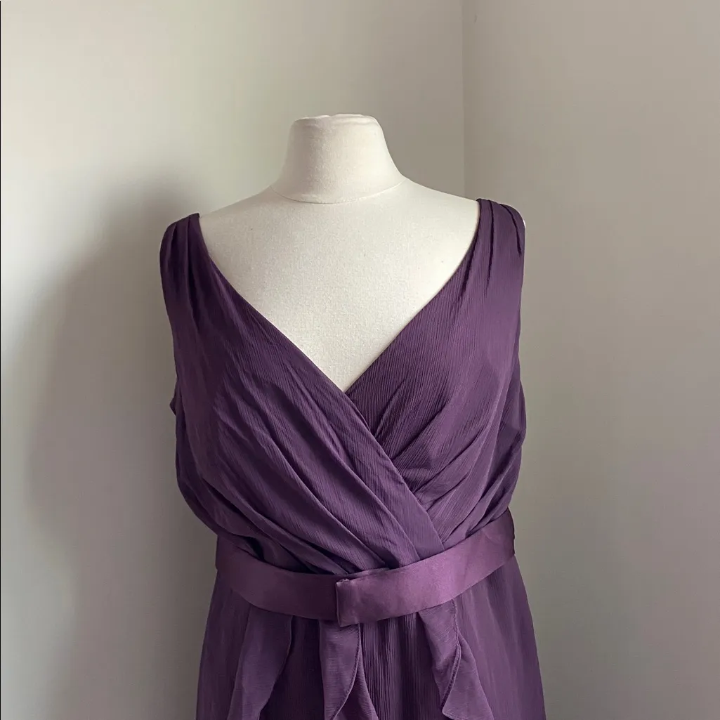 White by Vera Wang Maxi Dress Womens Sz 16 Deep Purple Ruffle Front - Image 2