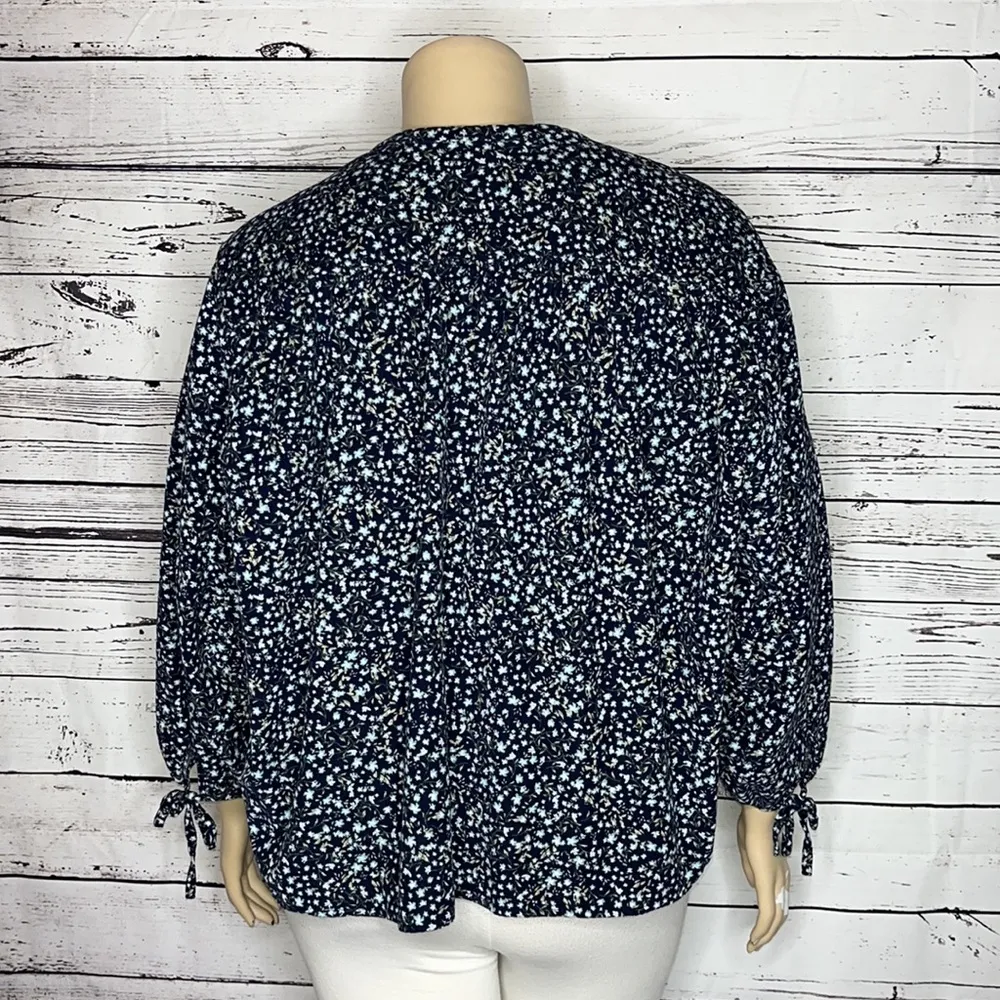 Old Navy Size XXL Navy Blue Floral Corduroy Oversized Henley Popover Shirt Top - Image 3