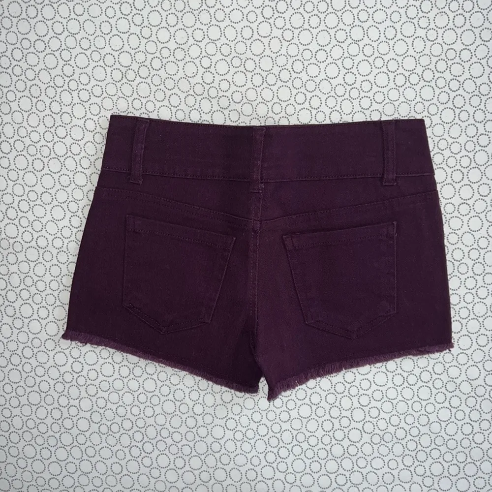 Plum Mid-Rise Denim Shorts - Image 4