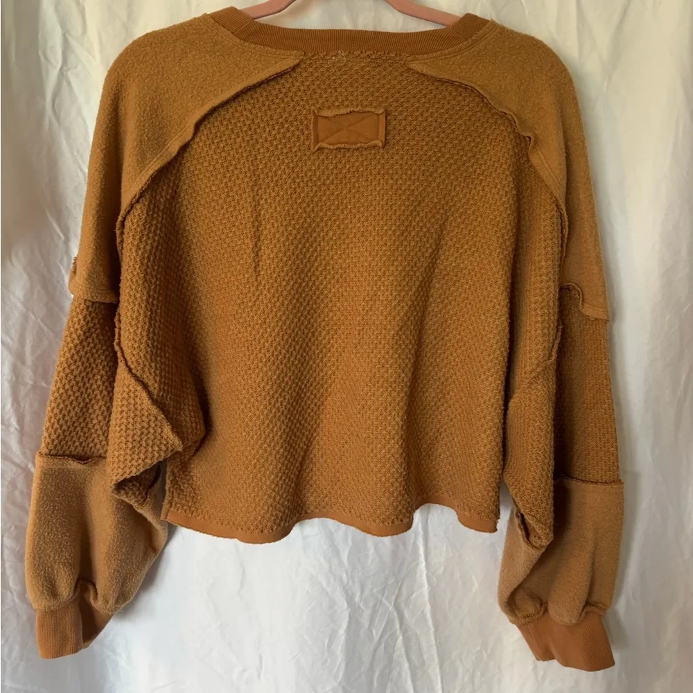 Out from under by Urban Outfitters Mel Cozy Henley Top Size Small - Image 6