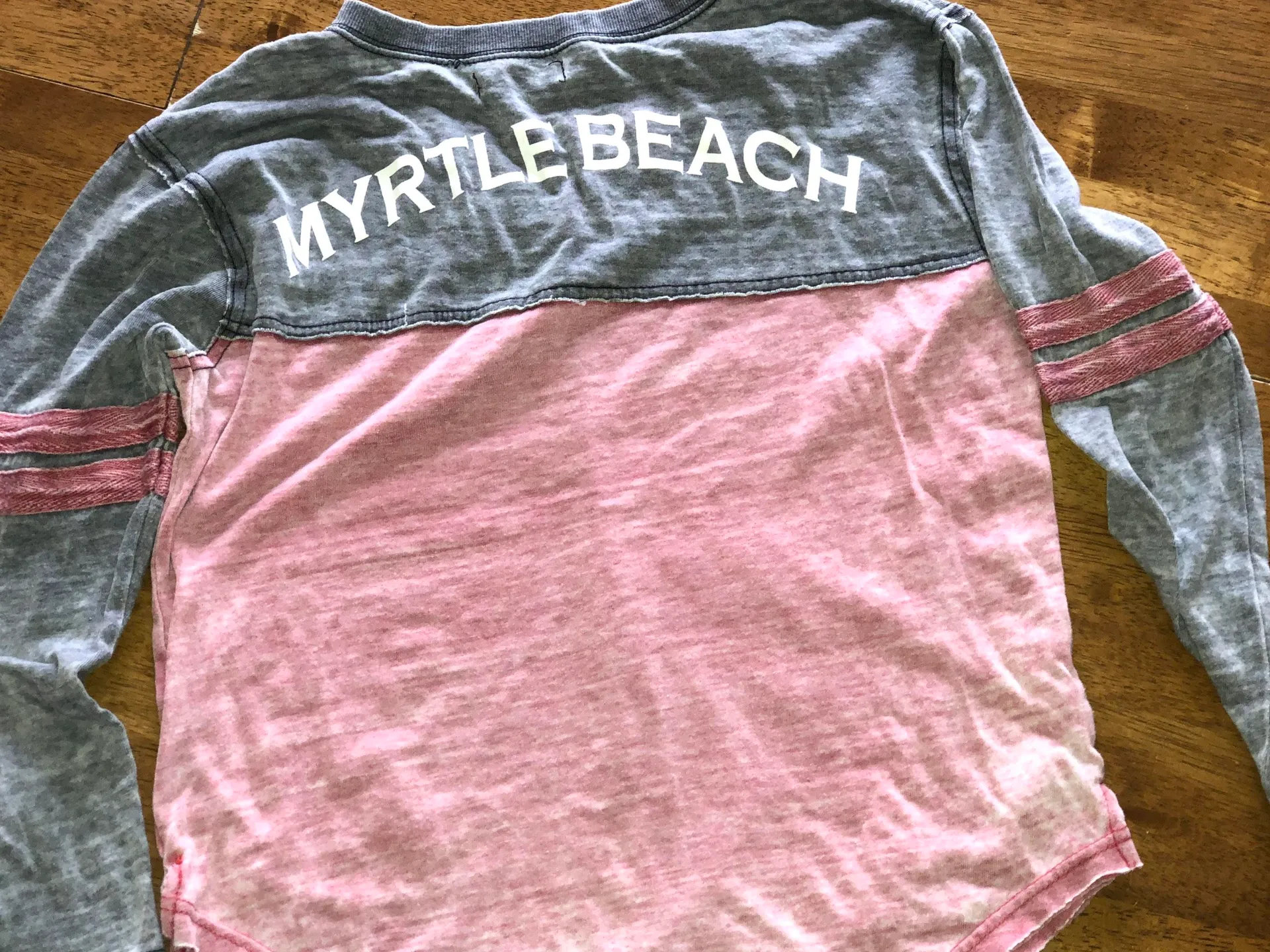 Black Myrtle Beach T-shirt Small  - Image 2