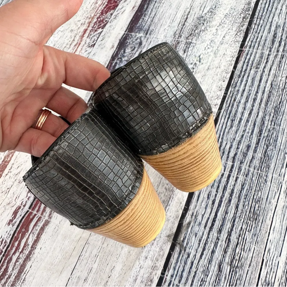 Dansko Marisol Clog Pewter Metallic Croc Leather Size EU 37 - Image 5