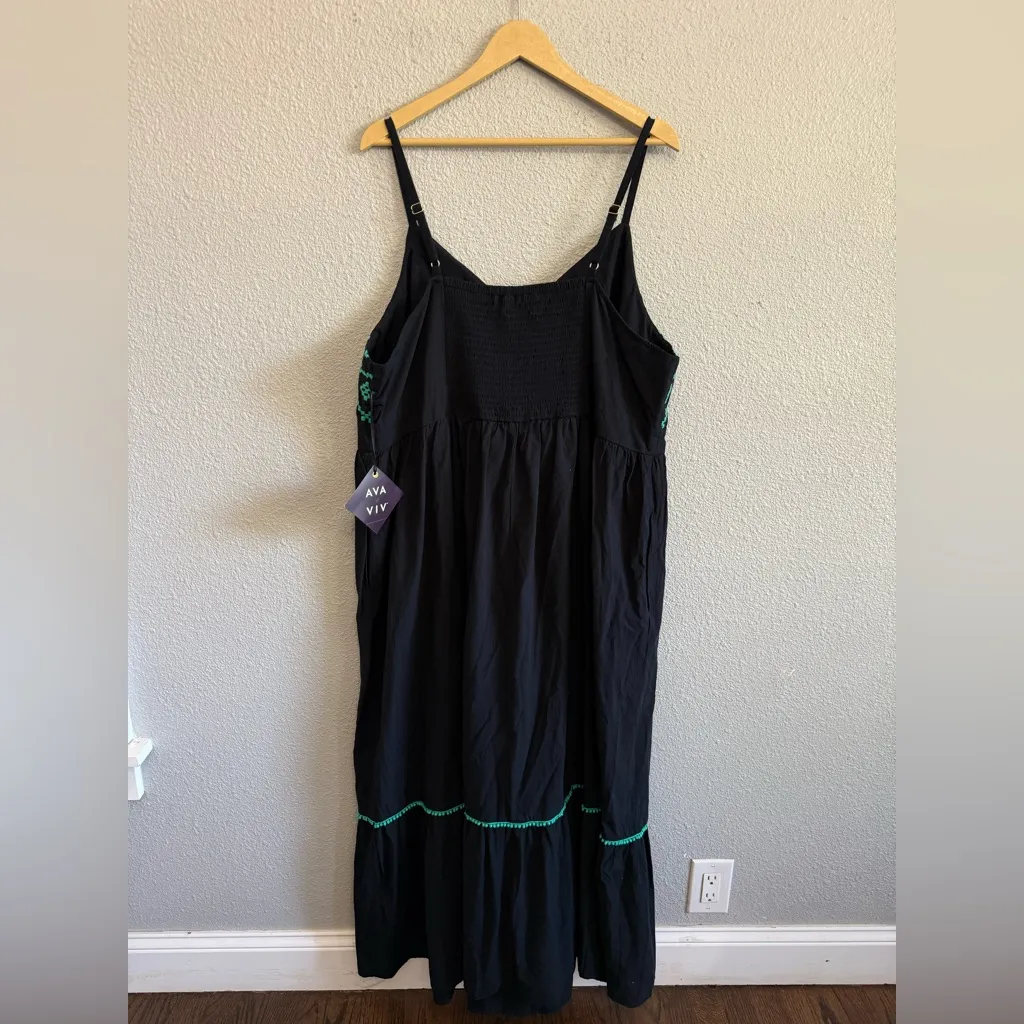 NWT Ava & Viv Tiered Maxi Dress Size 3X‎ Embroidered Detail Pockets - Image 3